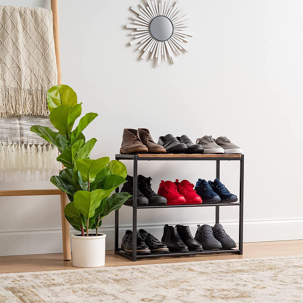 IRIS USA meuble installé dans entrée organisant jusqu'à six paires