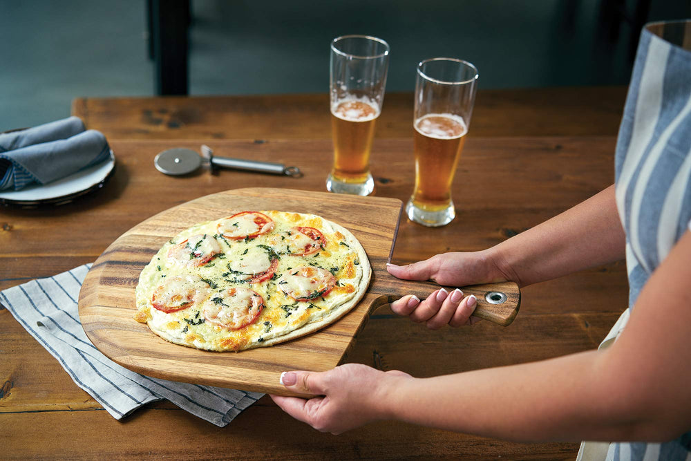 Ironwood Gourmet plateau présenté avec charcuterie pour service élégant
