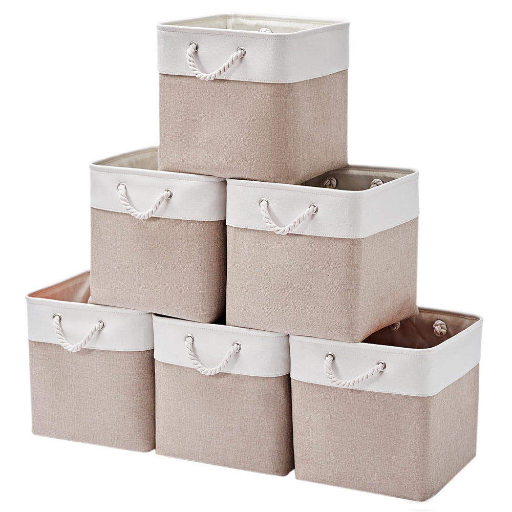 ISEMINGLA face avant du cube montrant design blanc beige et rangement soigné