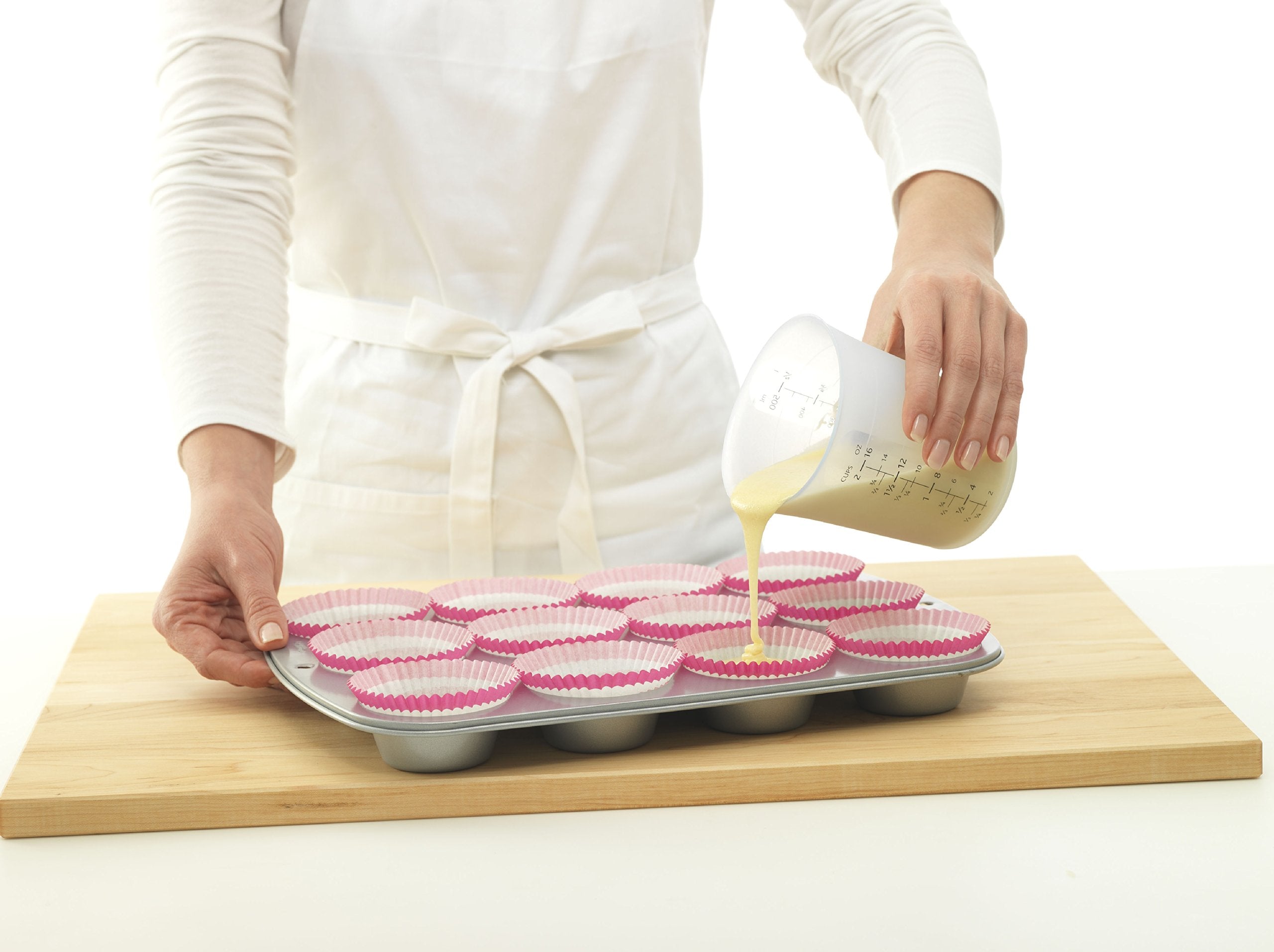 iSi Basics gros plan sur le silicone translucide offrant une prise texturée et durable