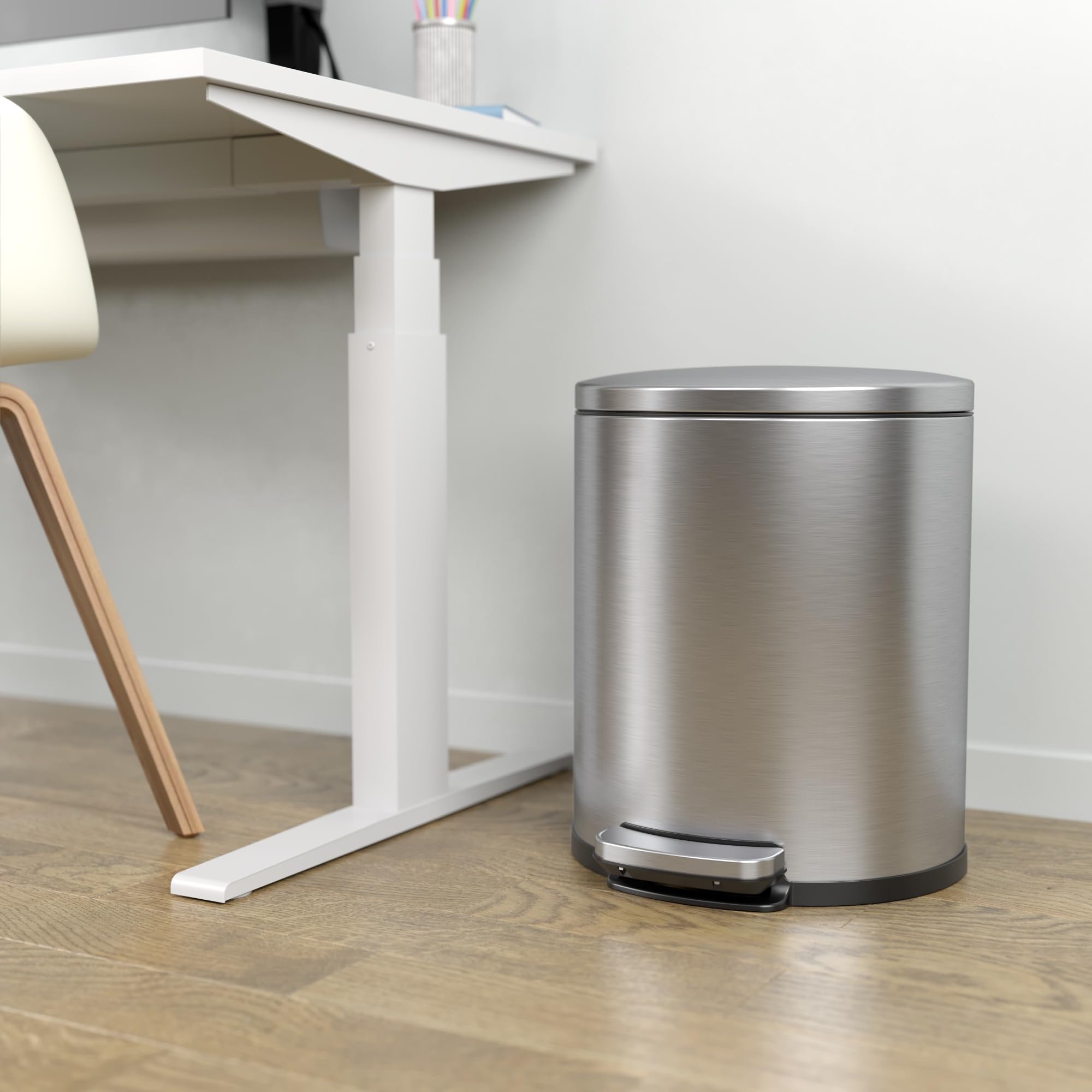 iTouchless filtre AbsorbX installé neutralisant les odeurs pour un air plus frais