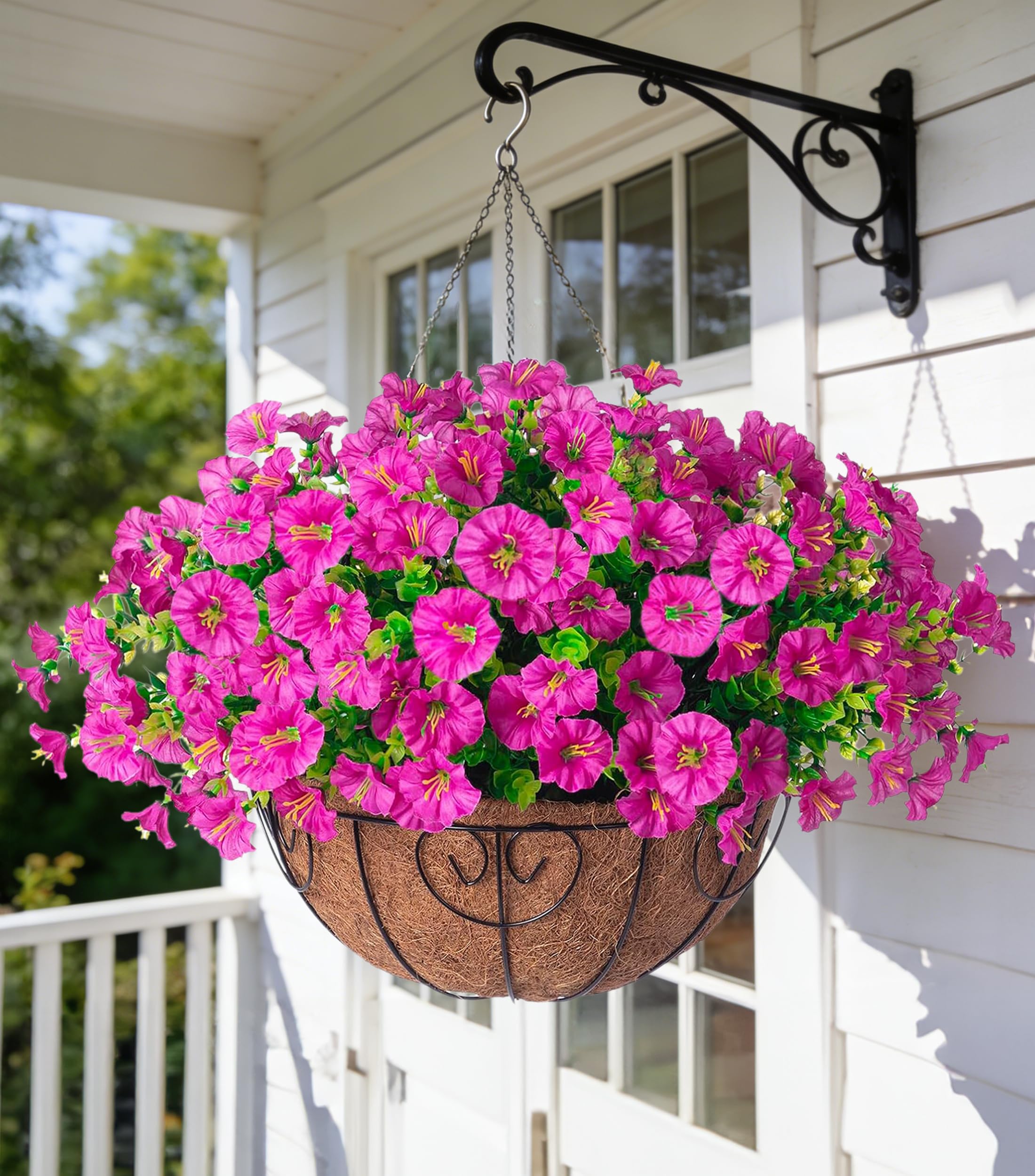 Ivydale panier face montrant arrangement floral, apporte couleur instantanée