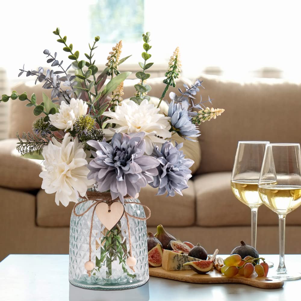 JARELING ambiance salon moderne mettant en valeur la décoration florale