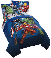 Jay Franco couette Avengers face montrant les héros pour un lit attractif