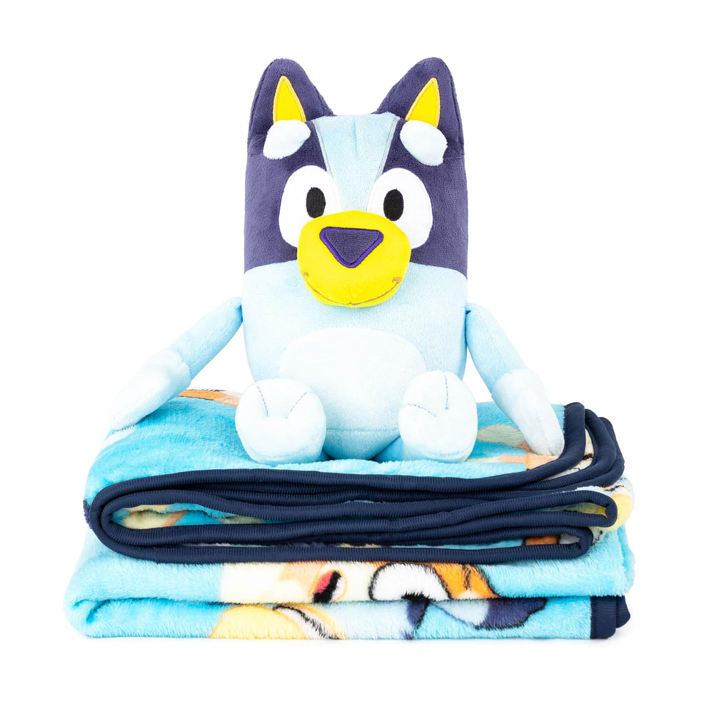 Jay Franco Bluey couverture étendue montrant taille et motif