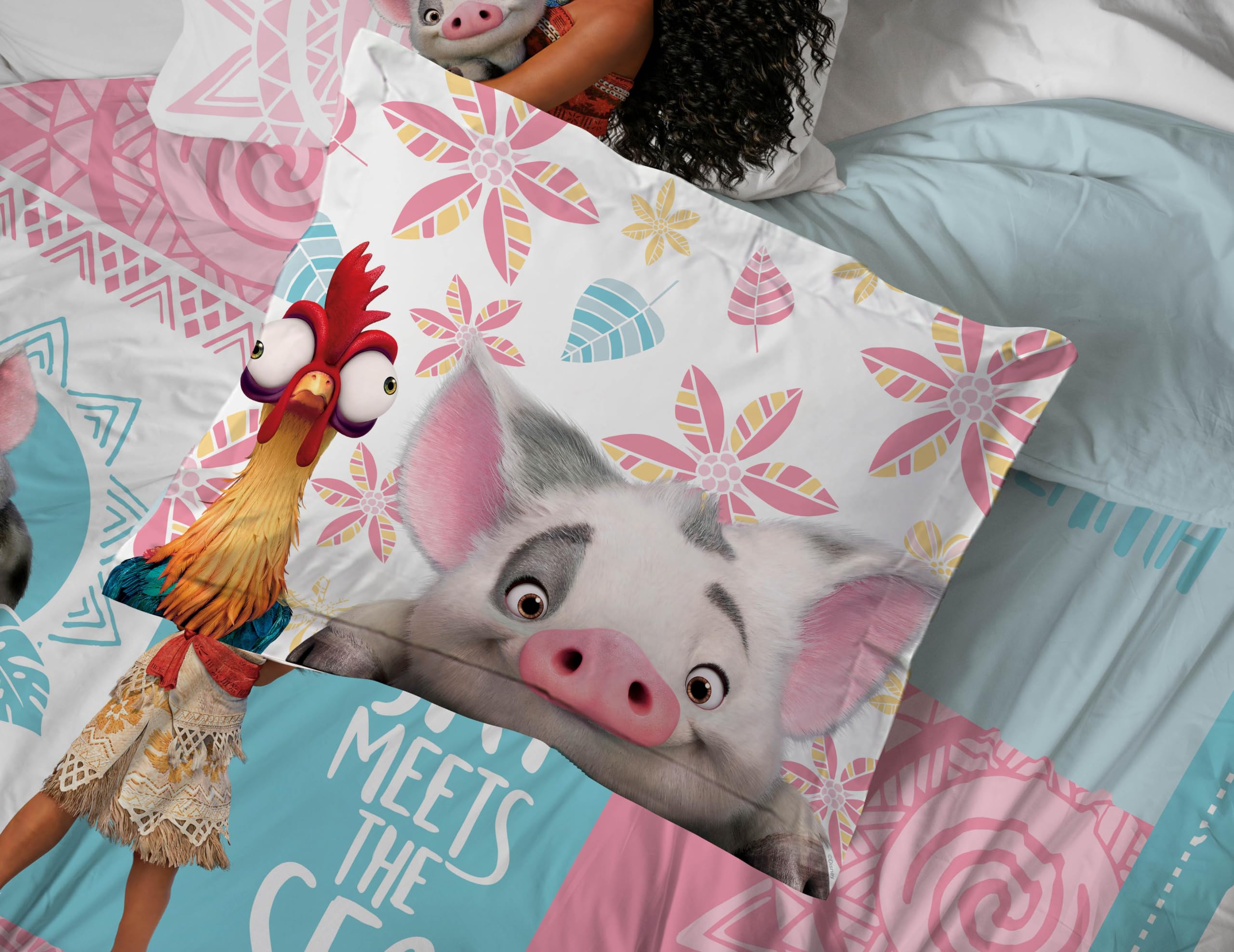 Jay Franco Disney Moana draps étalés montrant coupe full et ajustement pratique