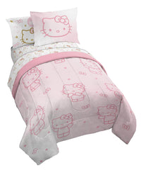 Jay Franco couette Hello Kitty sur lit plein, design joyeux et confortable