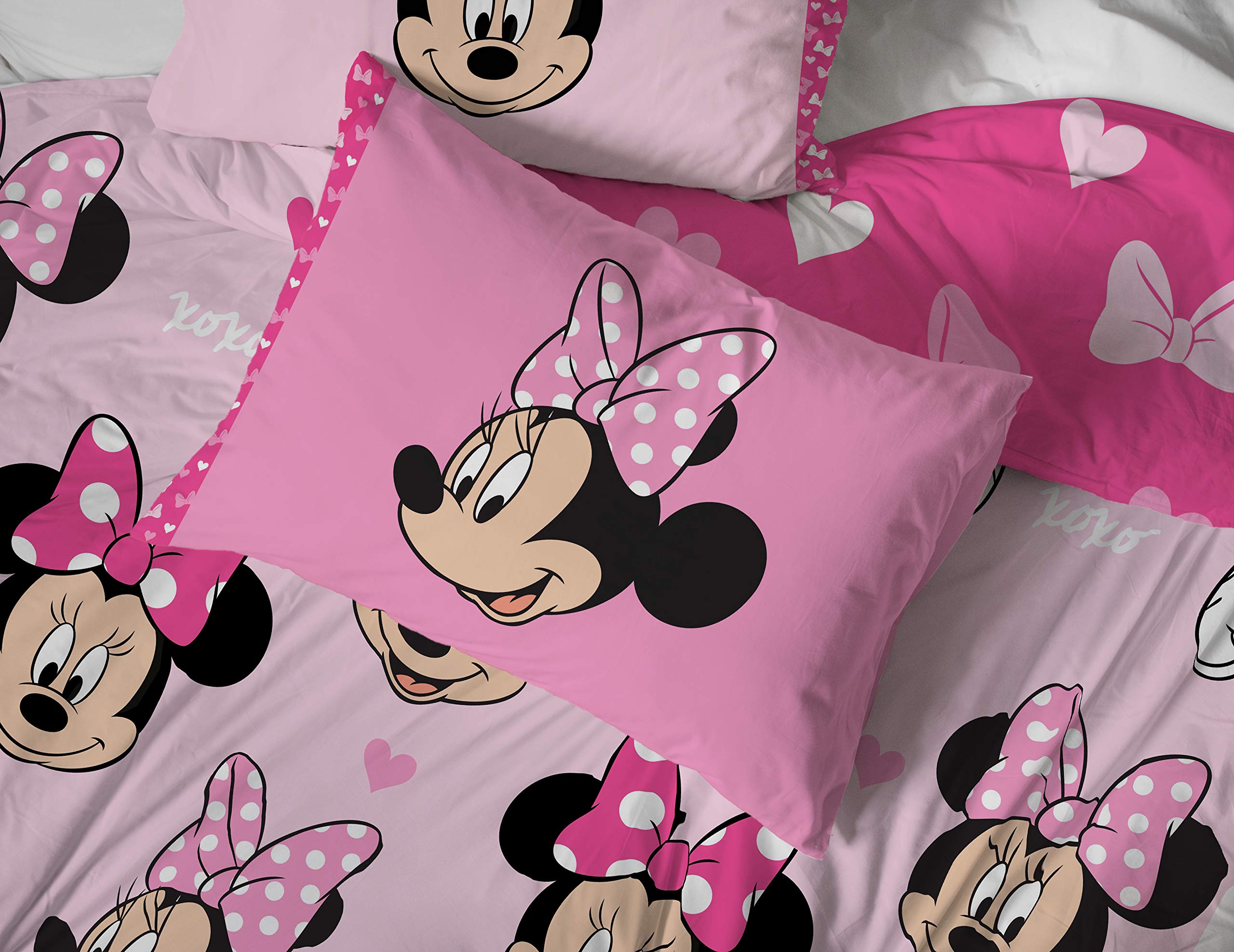 Jay Franco coussin décoratif ajoutant un accent ludique et cosy