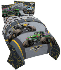 Jay Franco couette Monster Jam montrant Grave Digger, design attractif et durable