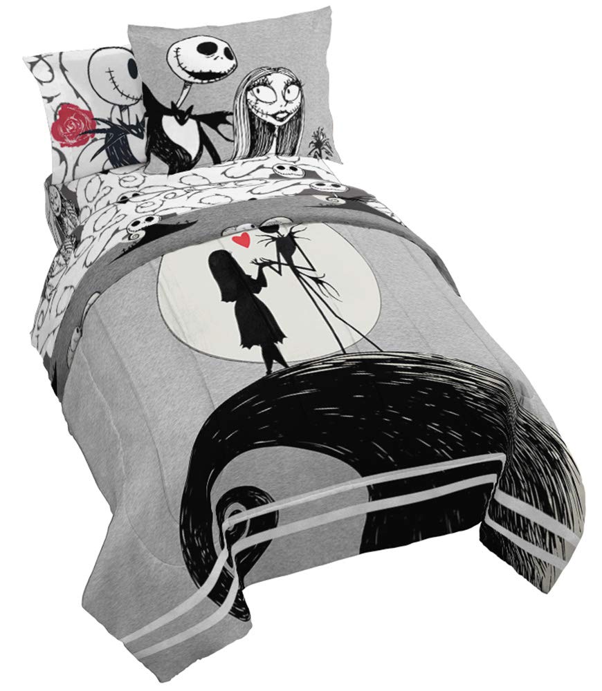 Jay Franco face avant du packaging montrant l’ensemble Nightmare Before Christmas, facilite l’achat