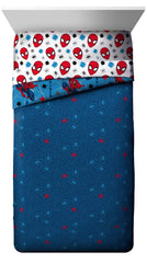 Jay Franco housse de traversin Spider-Man montrant motif assorti et maintien