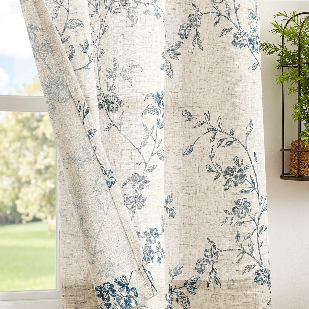 jinchan gros plan motif floral illustrant charme botanique discret