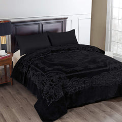 Couverture JML pliée montrant finition luxueuse et gain d’espace