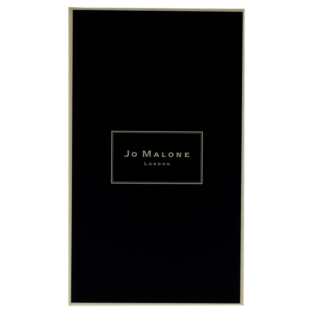 Jo Malone emballage et étiquette soignés idéals pour offrir