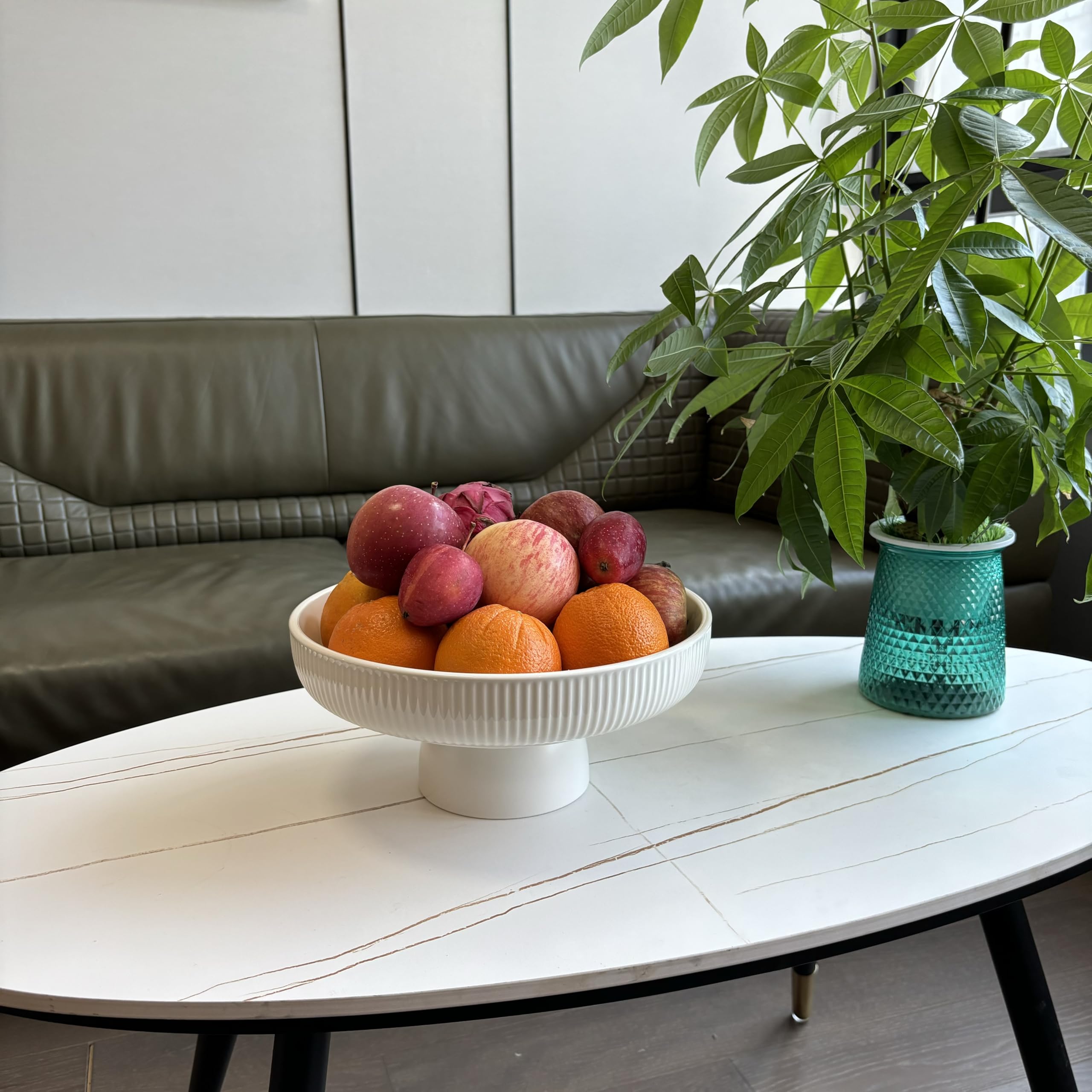 JolieJulie comparaison taille main montrant dimensions pratiques et stabilité