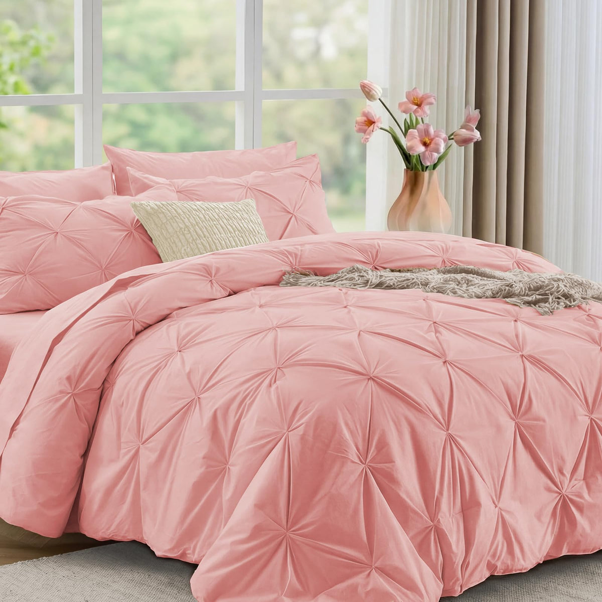 JOLLYVOGUE ensemble face rose montrant un lit fini et élégant