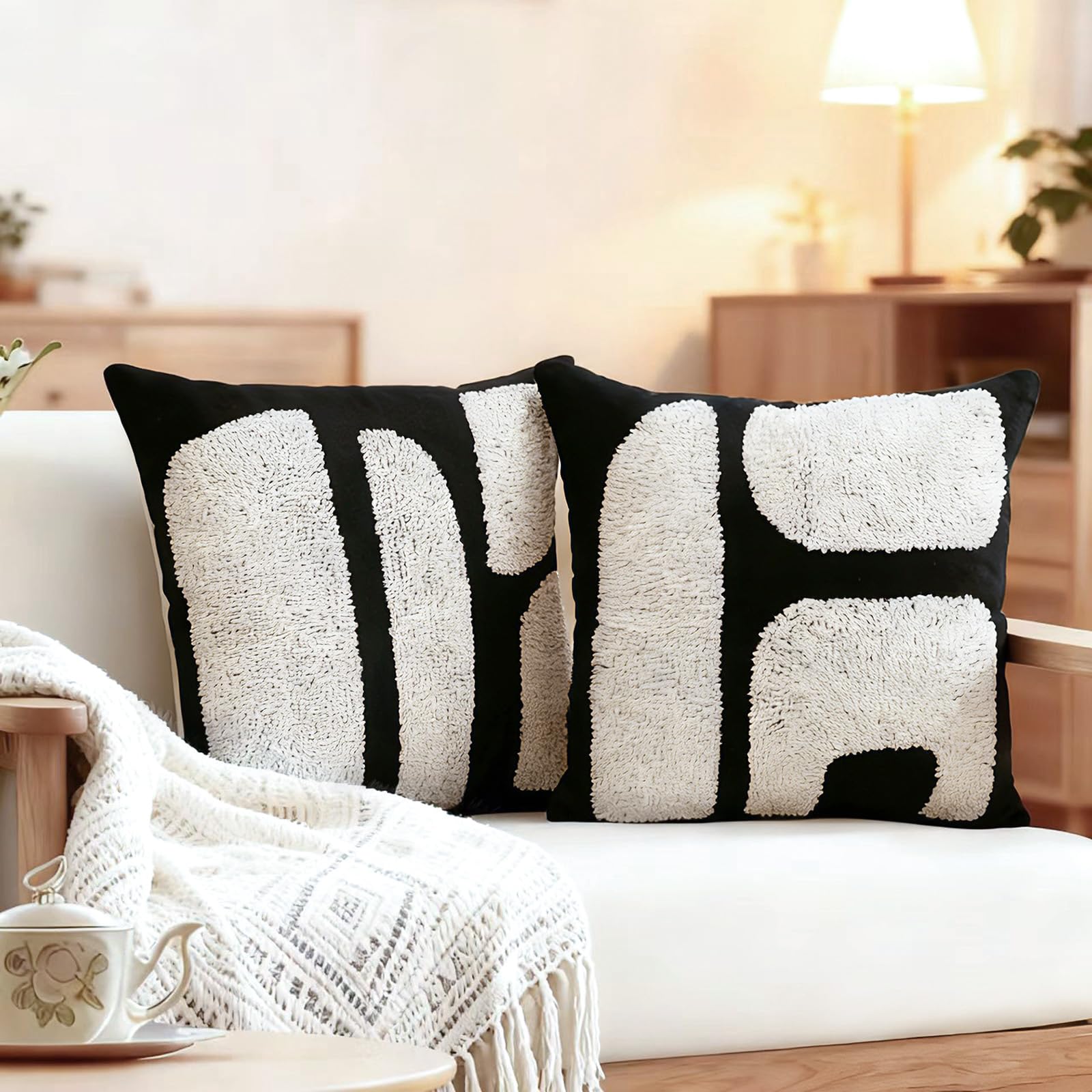 Joottuan face avant du produit montrant design noir et blanc pour élégance