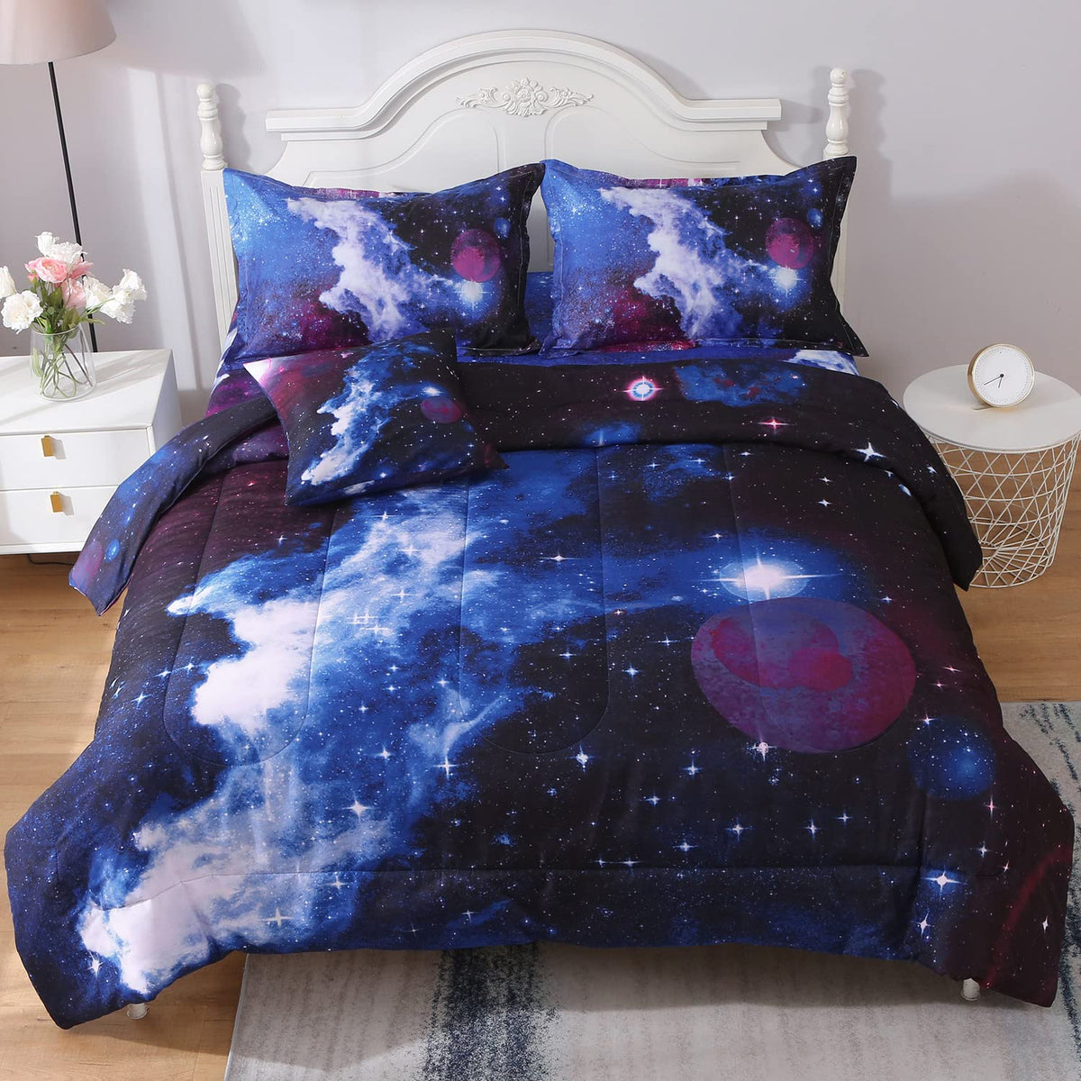 JQinHome packaging face montrant motif galaxie et allure accueillante