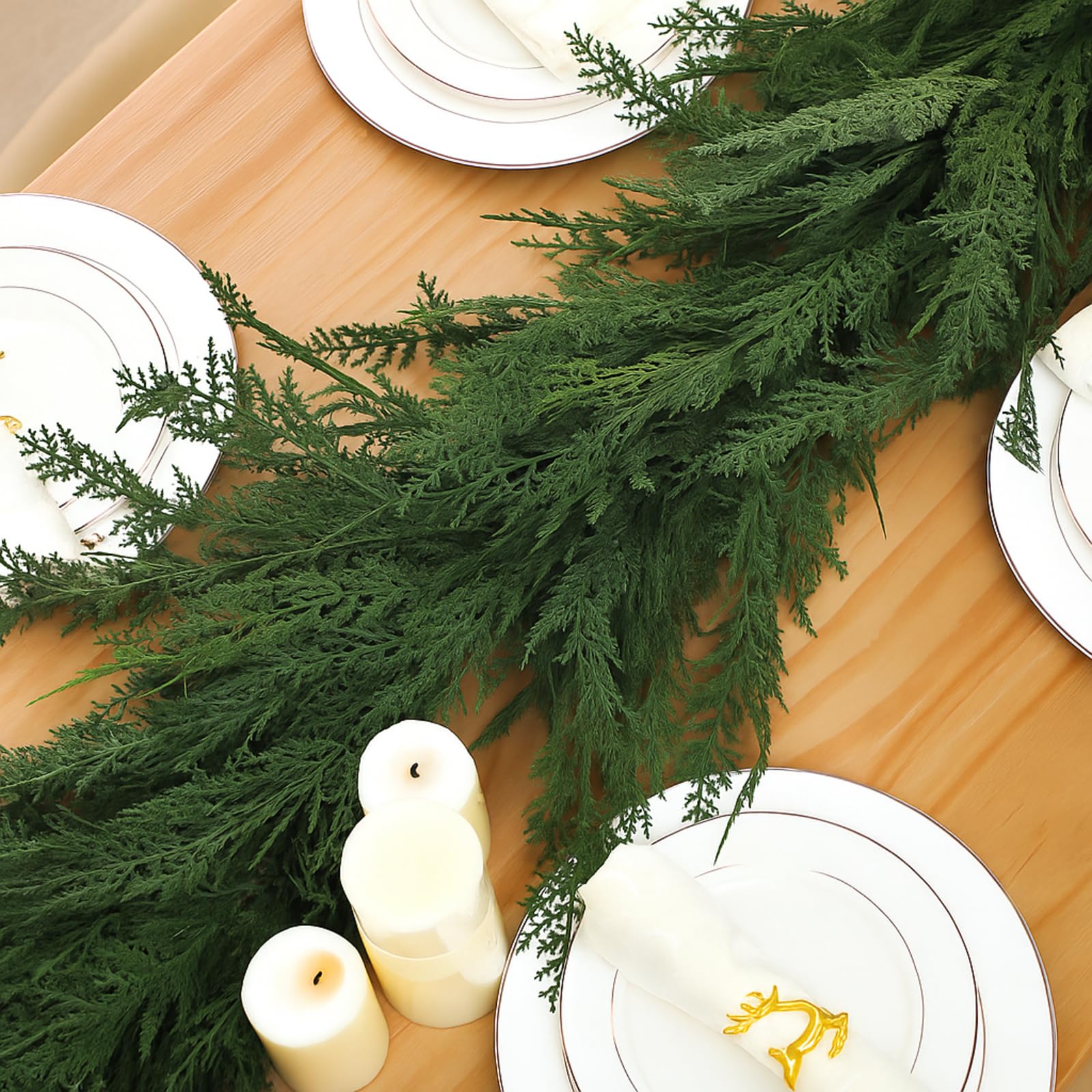 Jutom guirlande décorée de lumières créant atmosphère chaleureuse