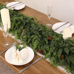 Juxdp guirlande sur manteau de cheminée ajoutant ambiance festive