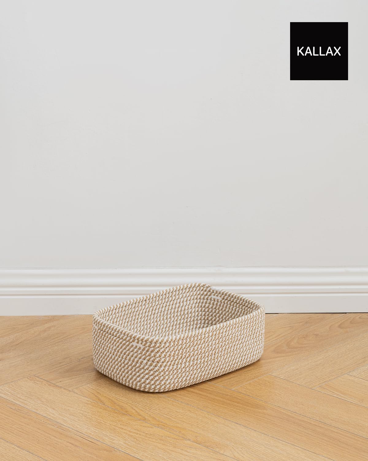 KALLAX ensemble de trois en situation déco apporte chaleur