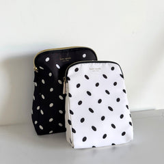 kate spade new york deux tailles côte à côte pour organisation flexible des repas