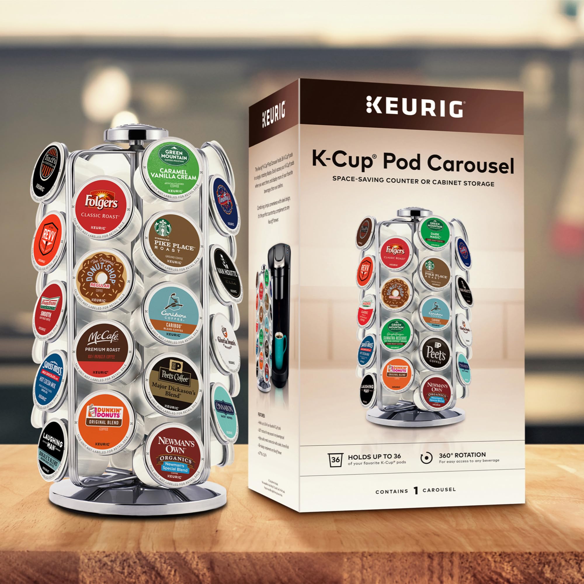 Keurig carrousel posé sur plan de travail pour comparaison d'échelle utile