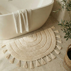 KIBAGA tapis demi‑lune posé devant lavabo pour une touche bohème confortable