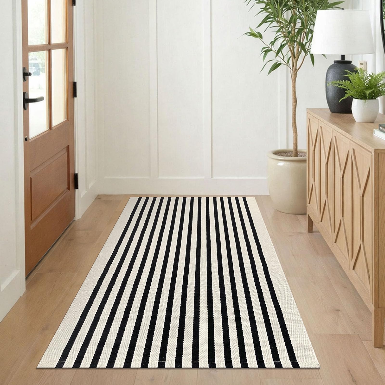 KILOCOCO tapis comparé à une porte, montre l'ajustement parfait