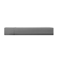 Kingnex drap en usage sur lit king démontrant couverture complète
