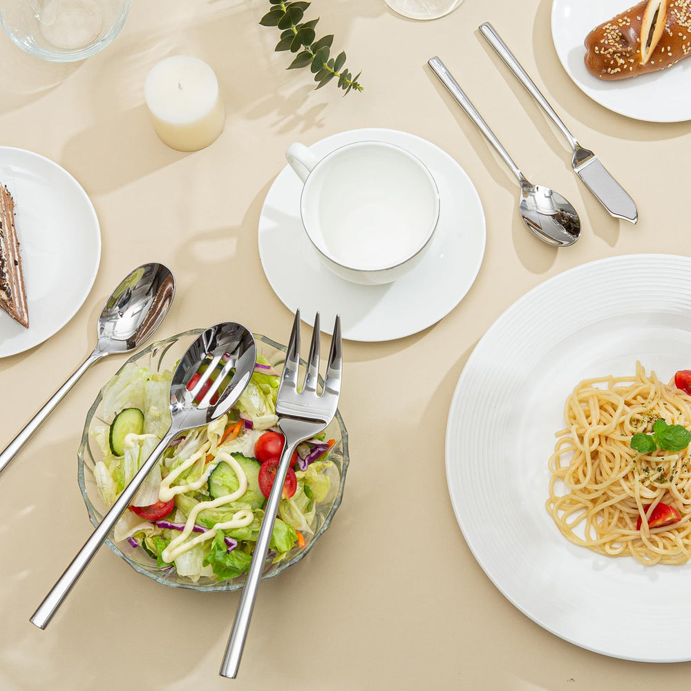 KINGSTONE service en situation de repas, convivialité accentuée