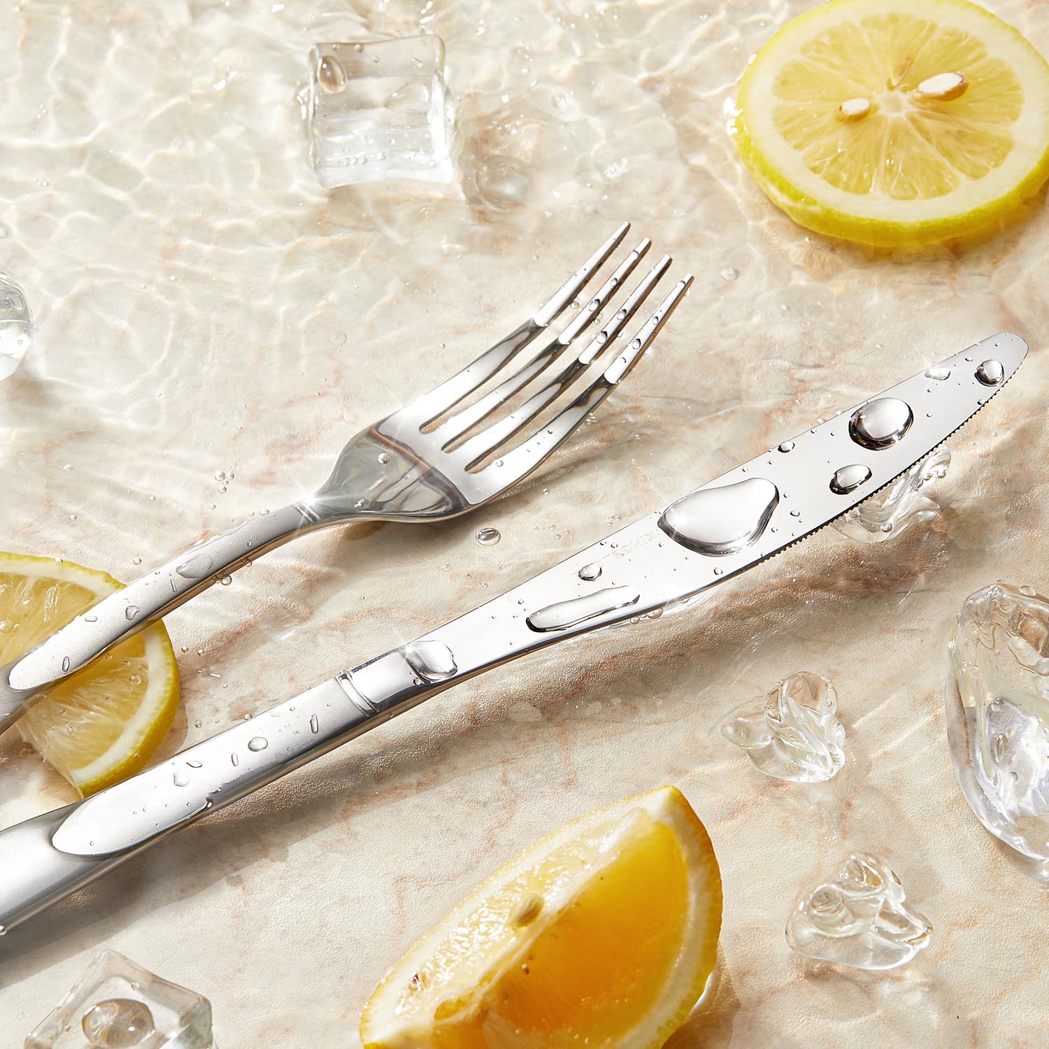 KINGSTONE table dressée lifestyle montrant harmonie avec la vaisselle