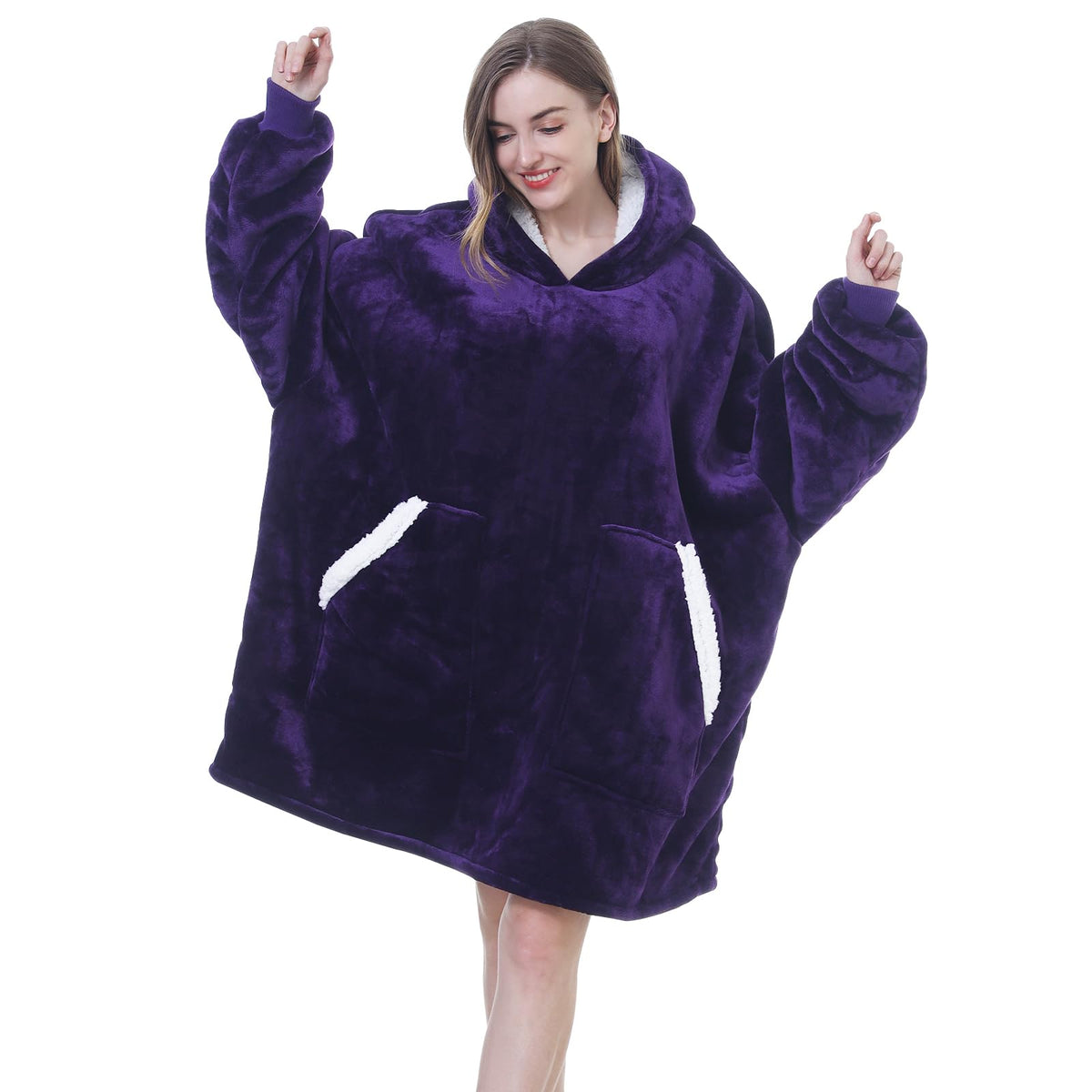 Kipswiza hoodie couverture violet foncé vue frontale montrant coupe oversize pour confort