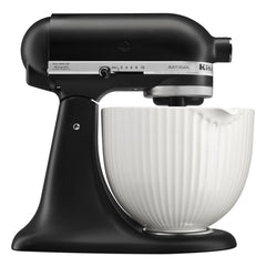 KitchenAid bol installé sur batteur montrant compatibilité et stabilité