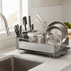 KitchenAid gros plan fils satinés résistants à la rouille pour durabilité