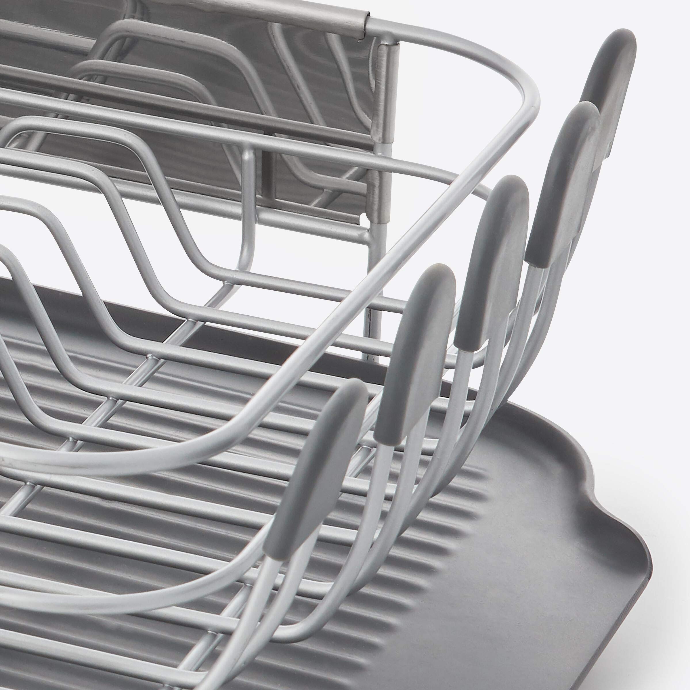 KitchenAid égouttoir vue du bac incliné pour drainage vers l'évier
