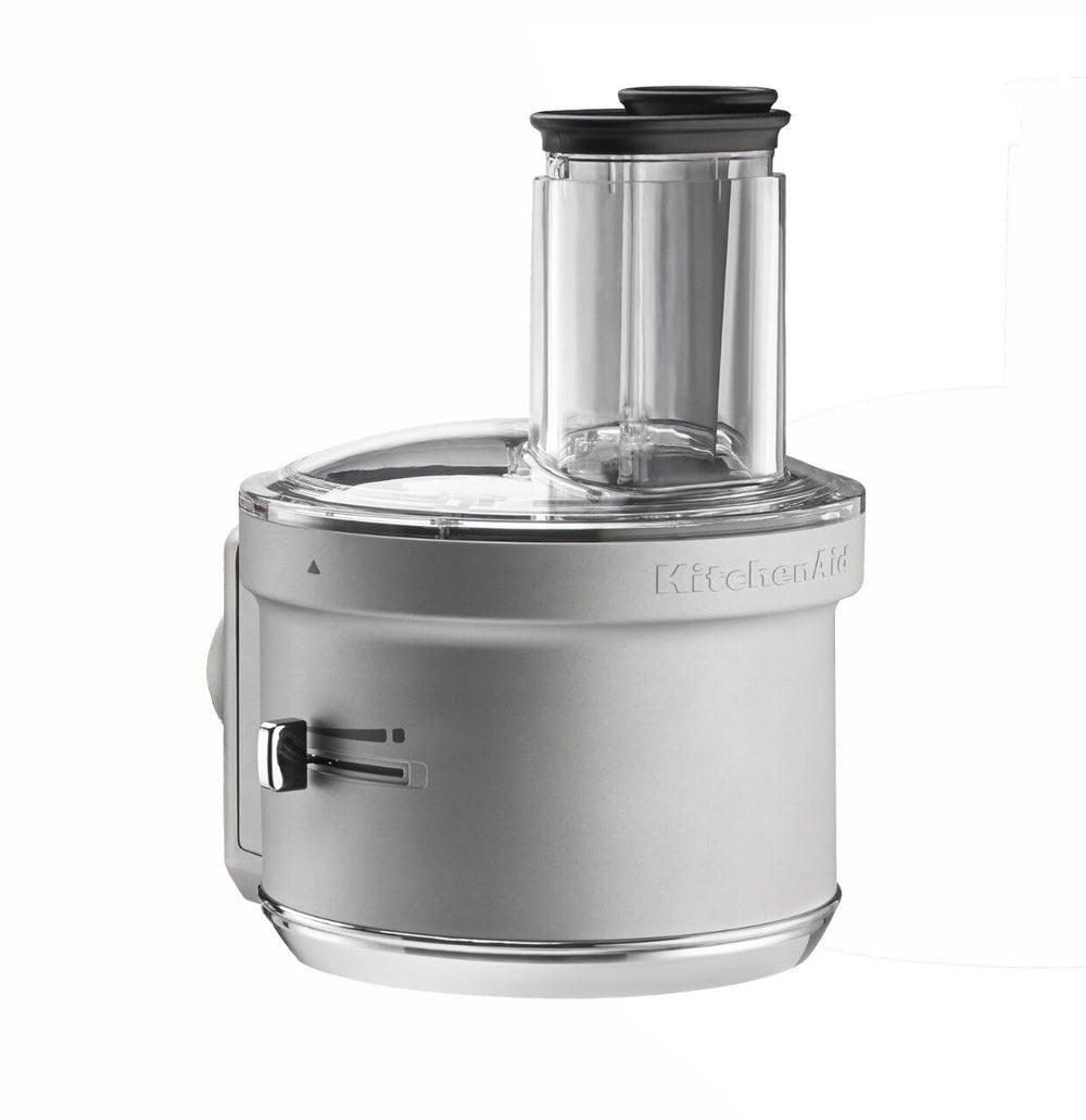 KitchenAid accessoire en fonctionnement tranchant légumes rapidement et proprement