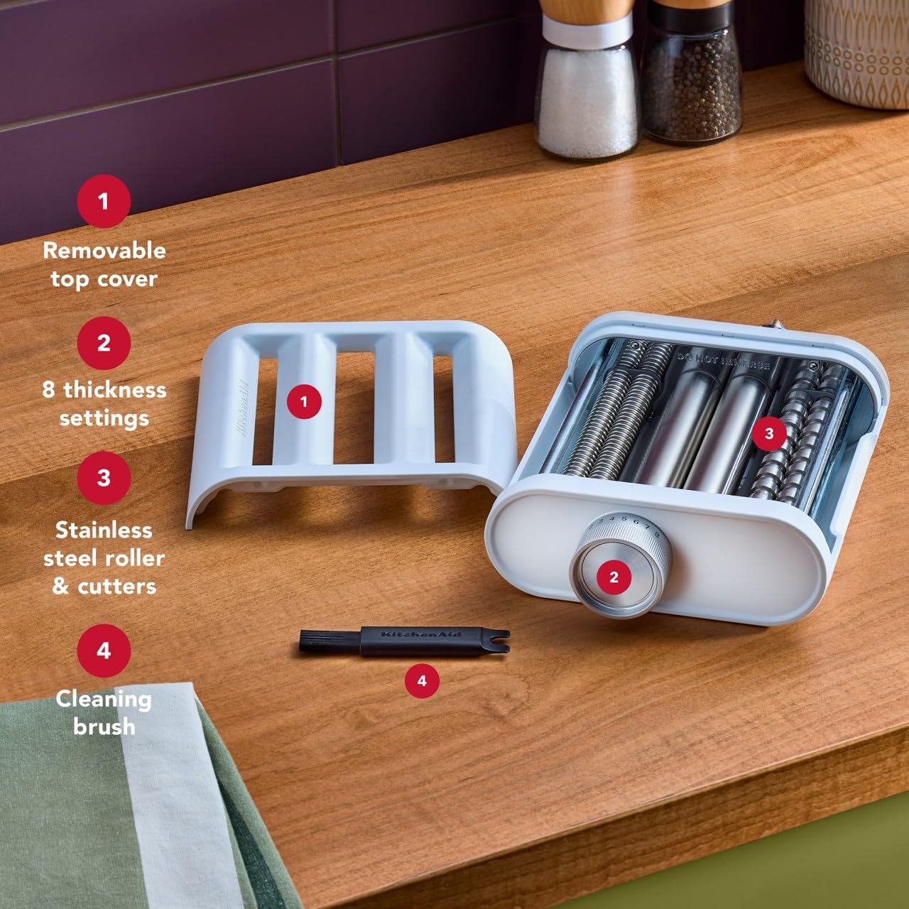 KitchenAid gros plan sur rouleaux lisses garantissant épaisseur uniforme