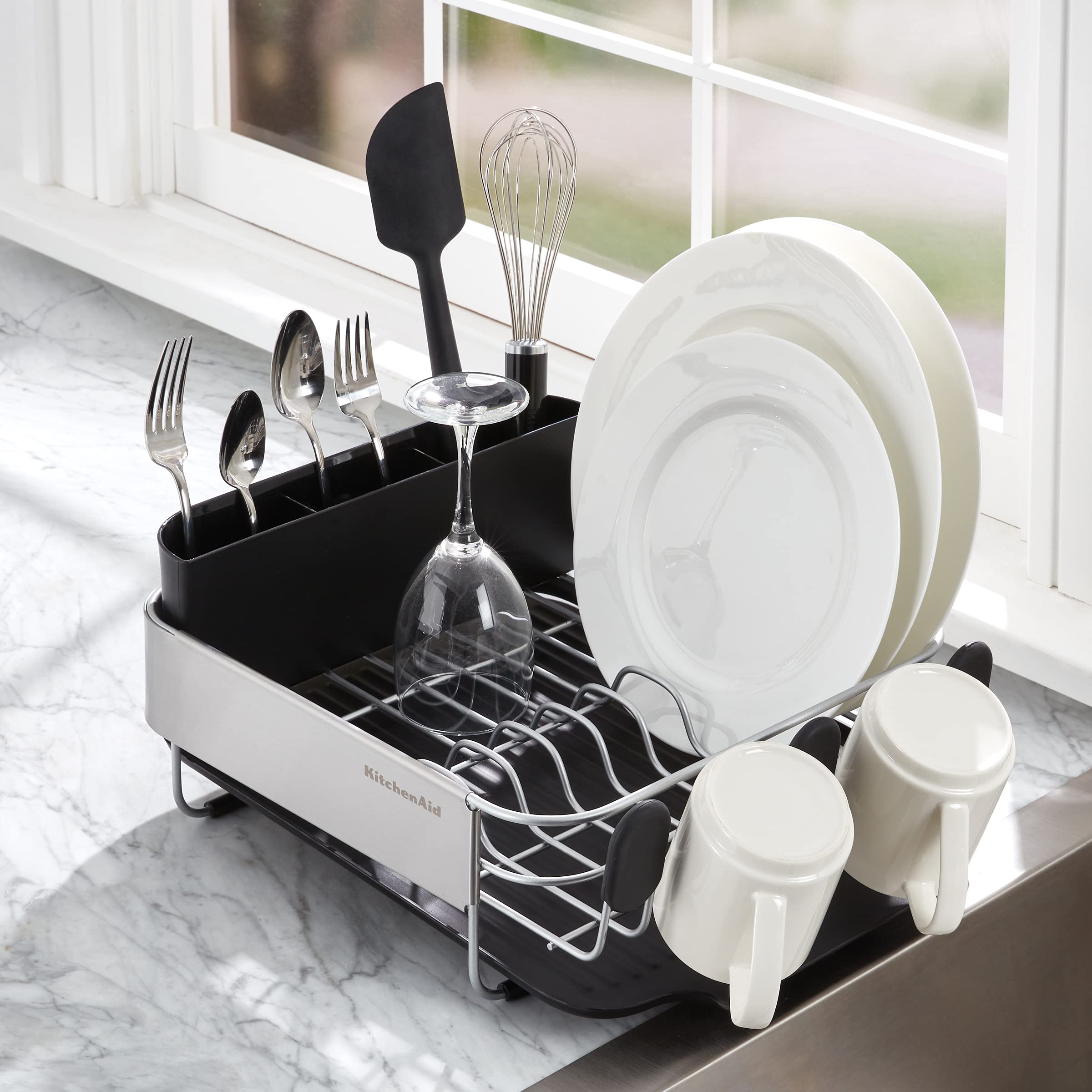 KitchenAid pieds antidérapants protégeant le plan de travail et stabilisant