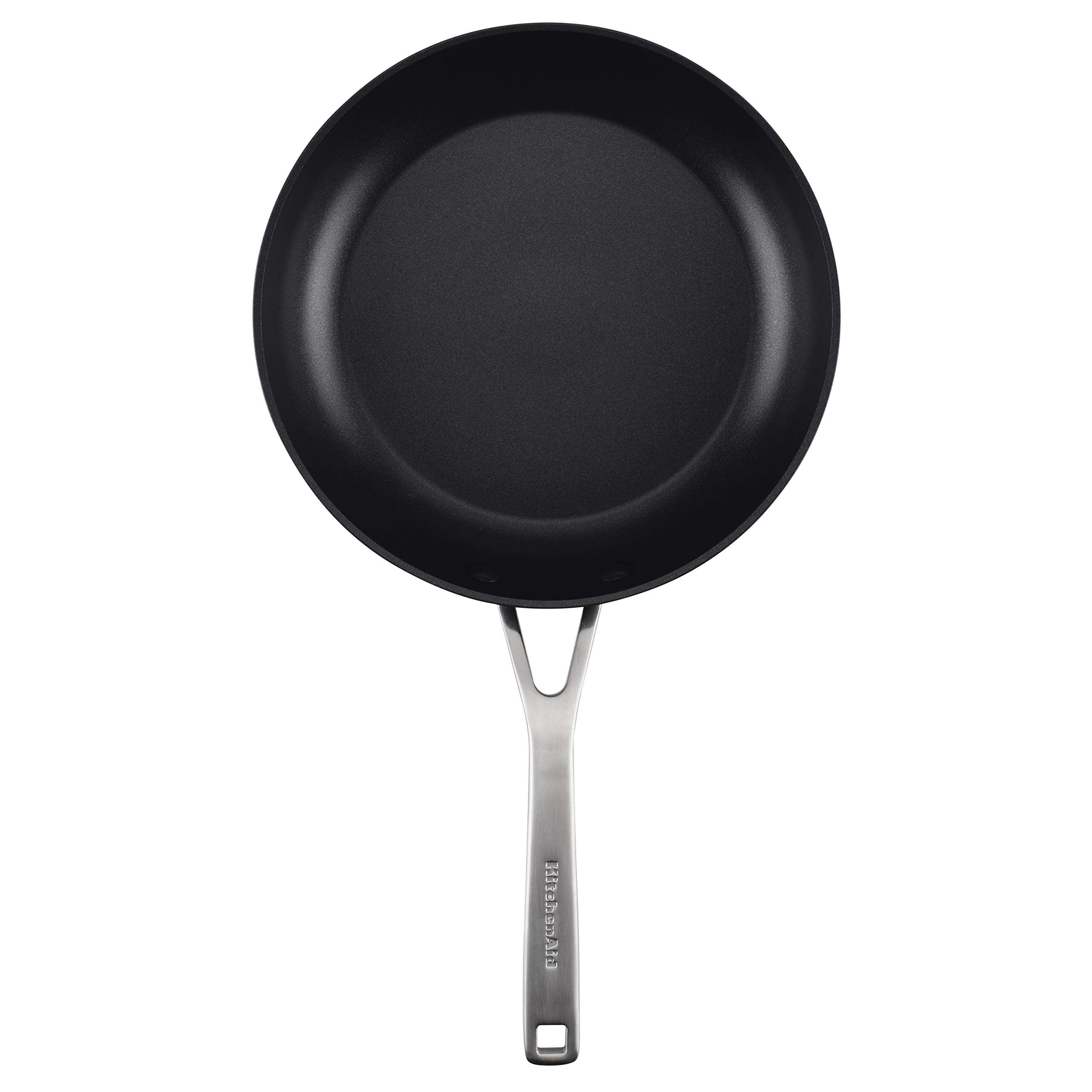 KitchenAid poêle entrant dans un lave-vaisselle pour nettoyage pratique