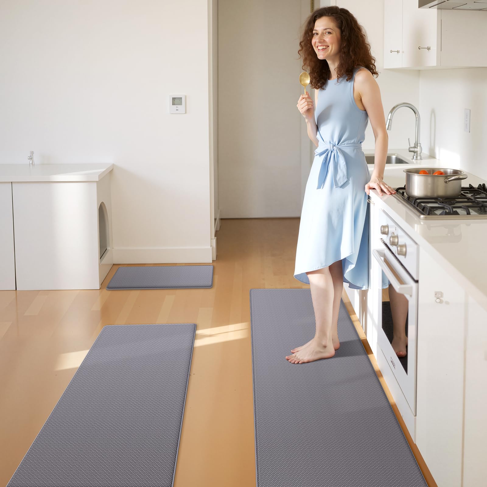 KitchenClouds détail du dessous antidérapant assurant sécurité au sol