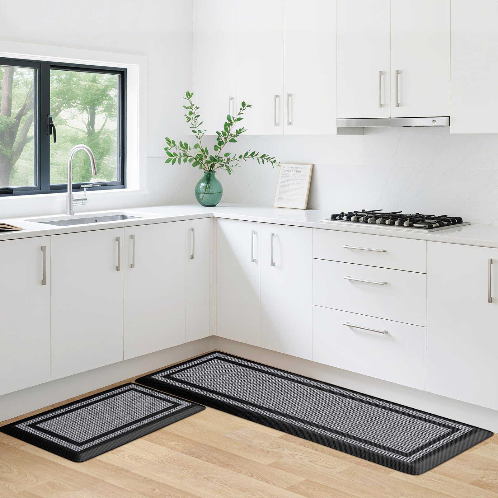 KitchenClouds ensemble deux tapis illustrant polyvalence et style