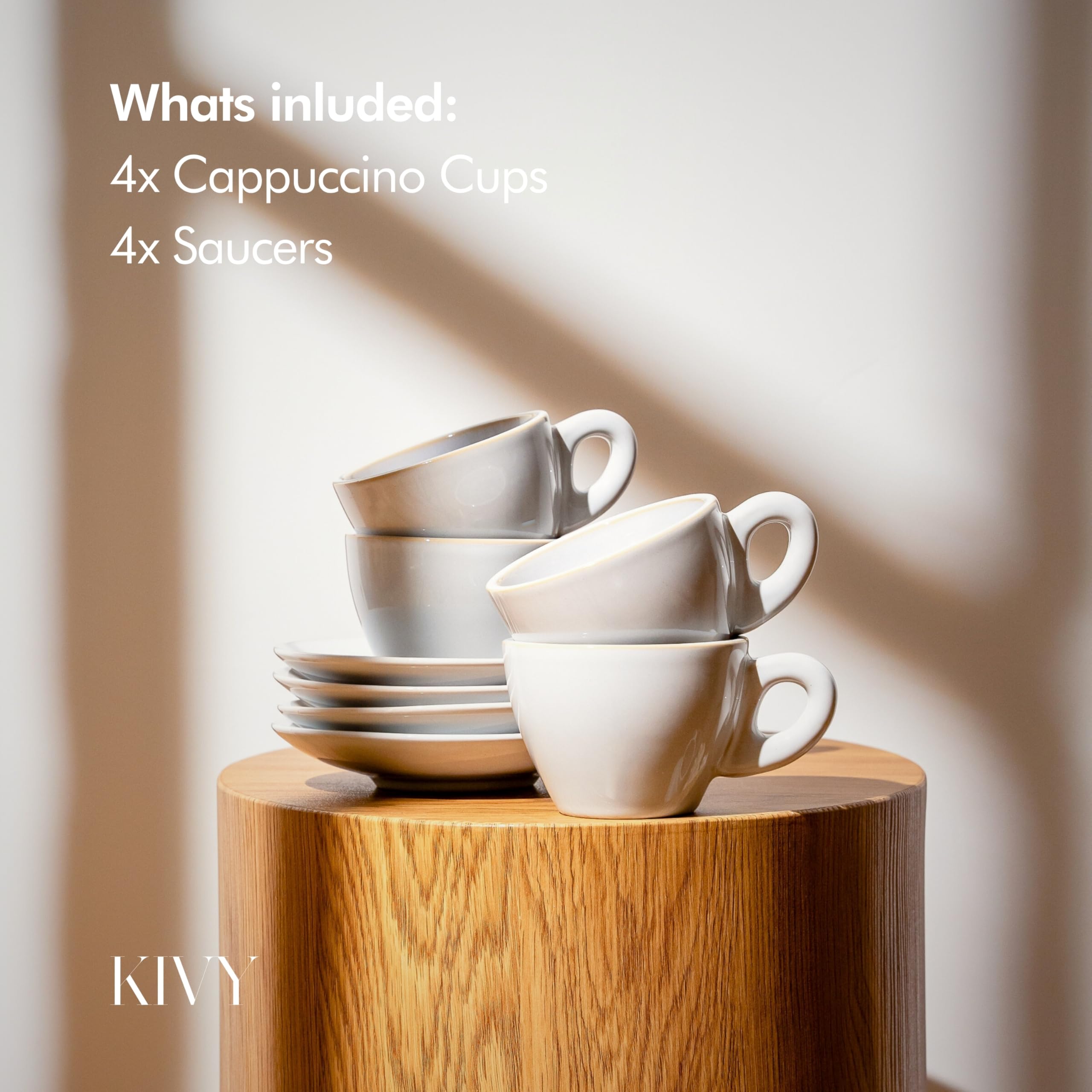 KIVY tasse en usage avec latte art montrant stabilité pour barista amateur