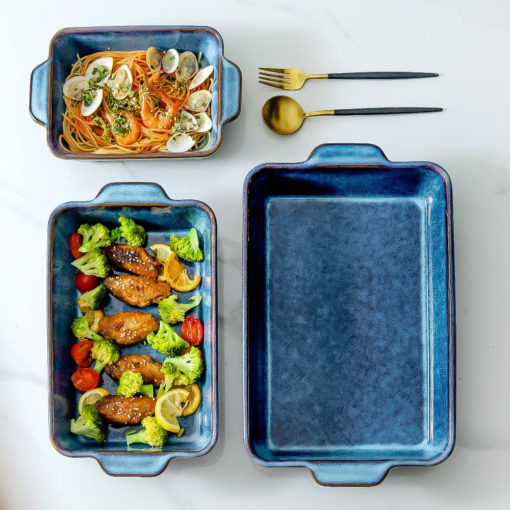 KOOV plat en usage avec lasagne cuisson homogène et présentation