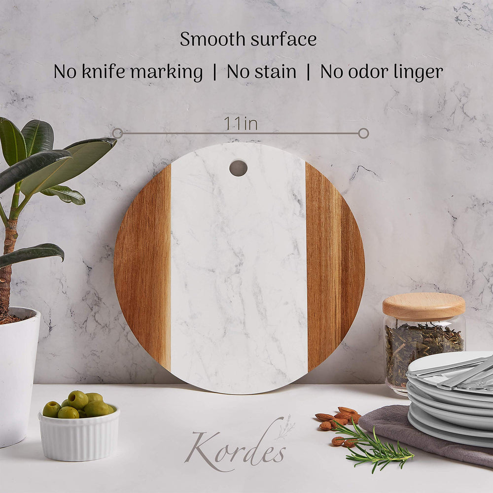 Kordes planche en usage lors d'un apéritif pour présentation soignée