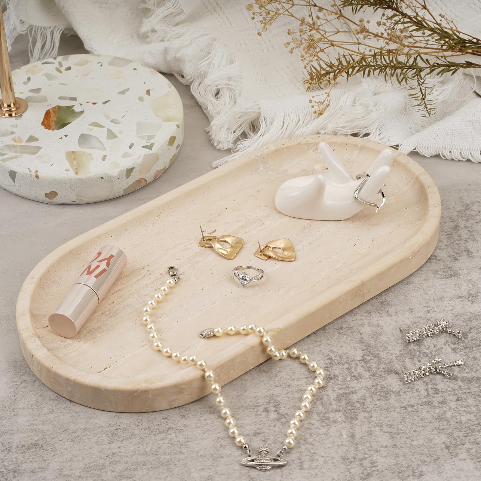 Koville mise en scène salon avec bougies pour ambiance chaleureuse