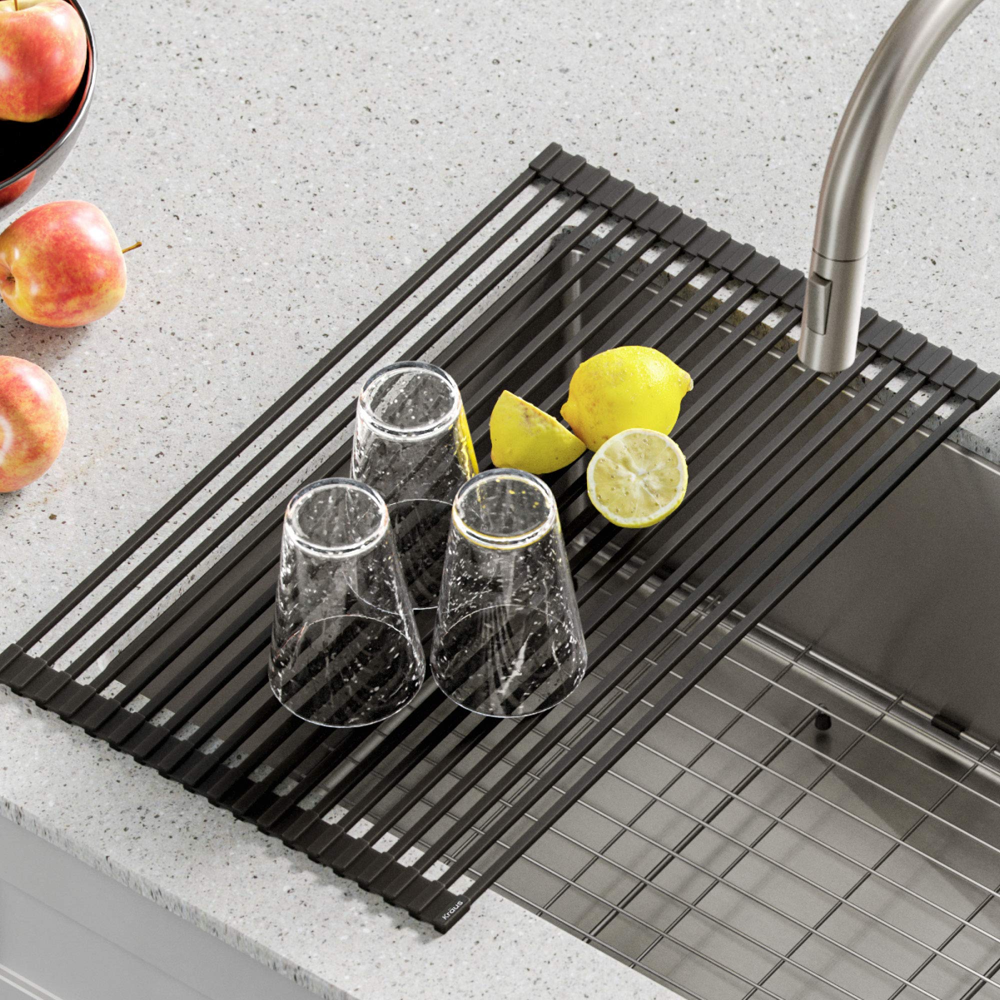Kraus gros plan du silicone alimentaire pour nettoyage facile