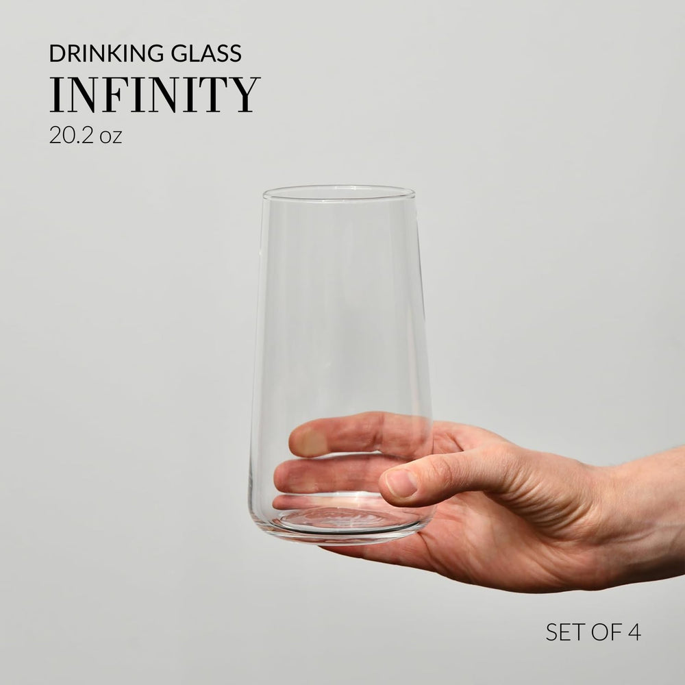 Krosno gros plan du verre Infinity révélant la transparence et la brillance