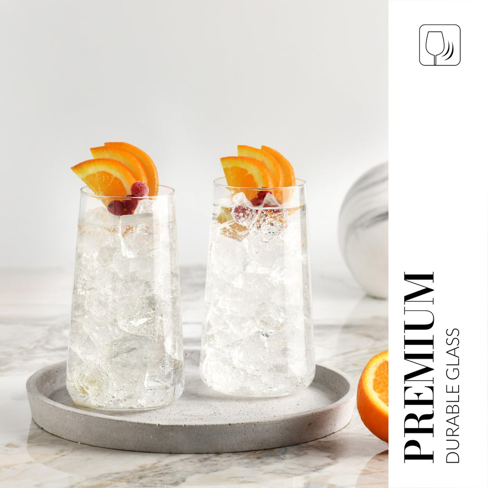Krosno set Infinity servi avec boissons illustrant polyvalence pour cocktails