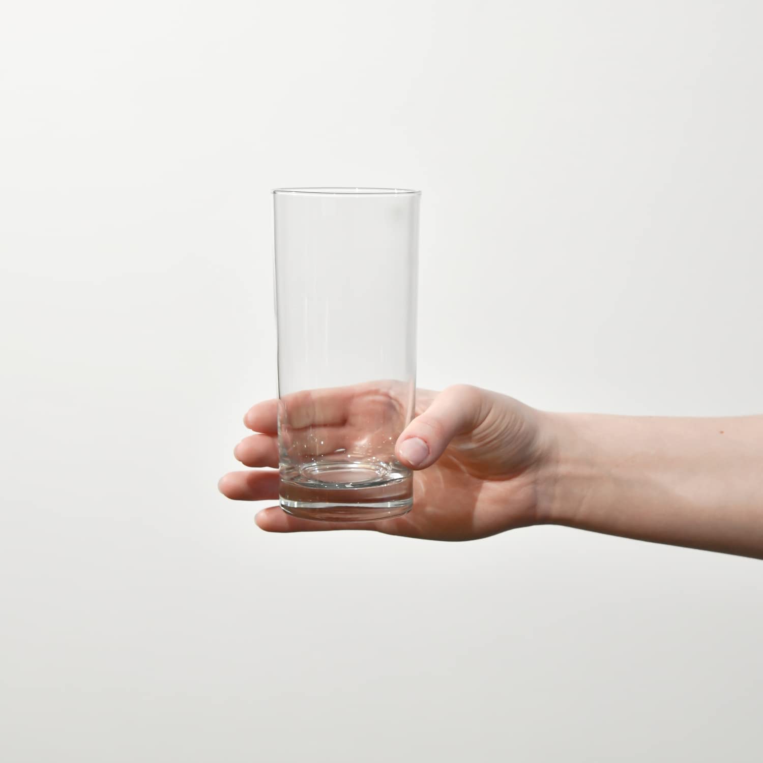 Krosno verres en usage avec boisson claire, facilite service
